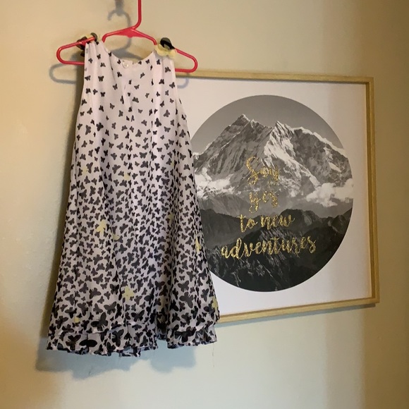 Spring dress - Picture 2 of 2